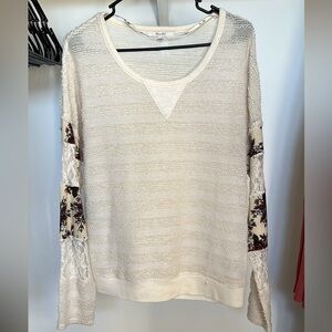 Women’s Blouse